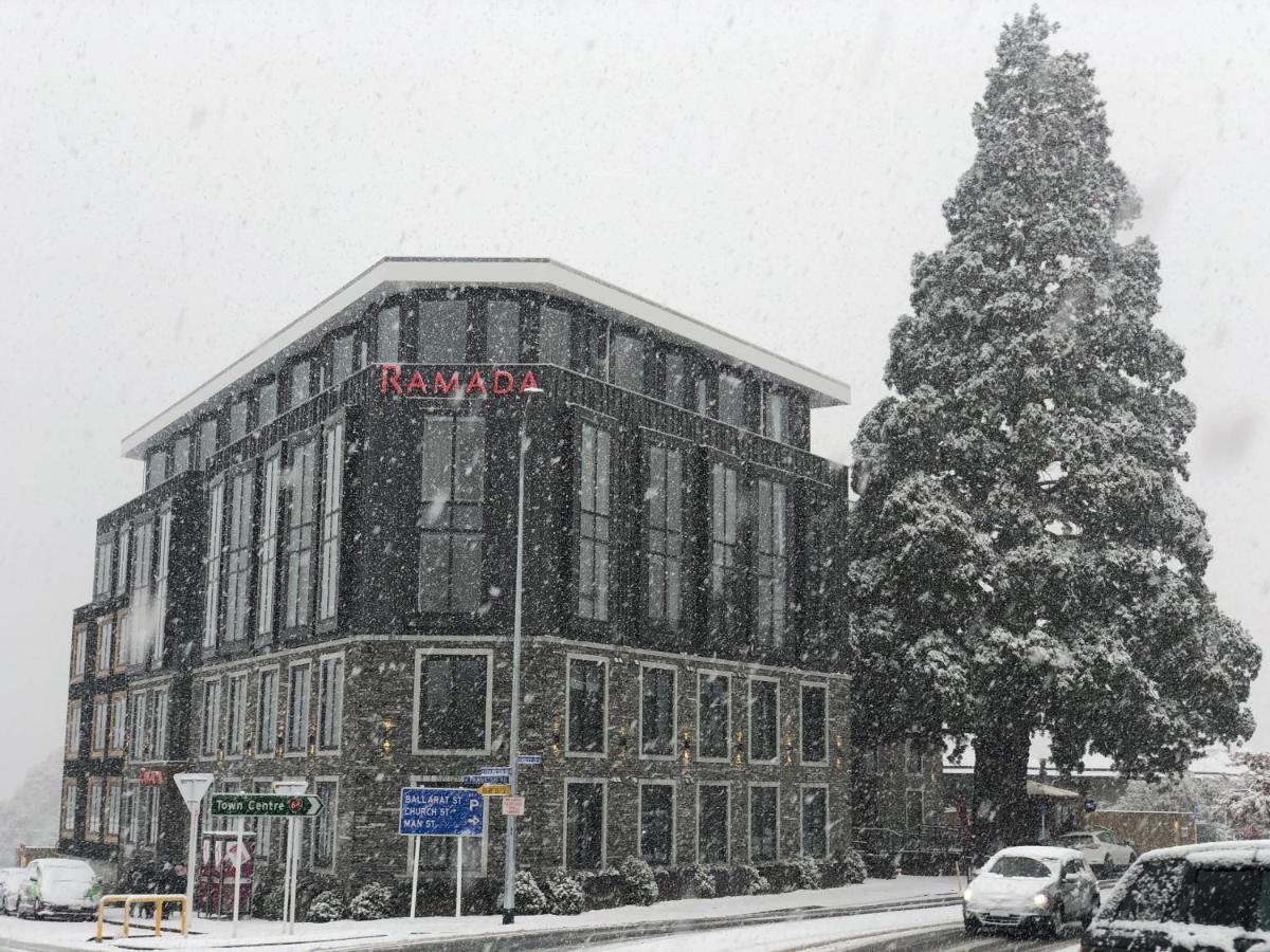 Ramada By Wyndham Queenstown Central Eksteriør bilde