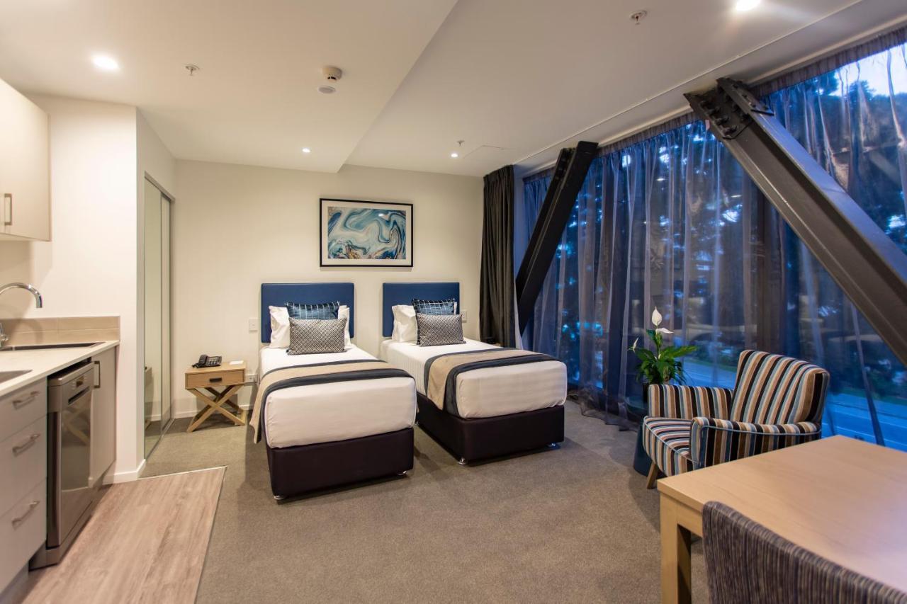 Ramada By Wyndham Queenstown Central Eksteriør bilde