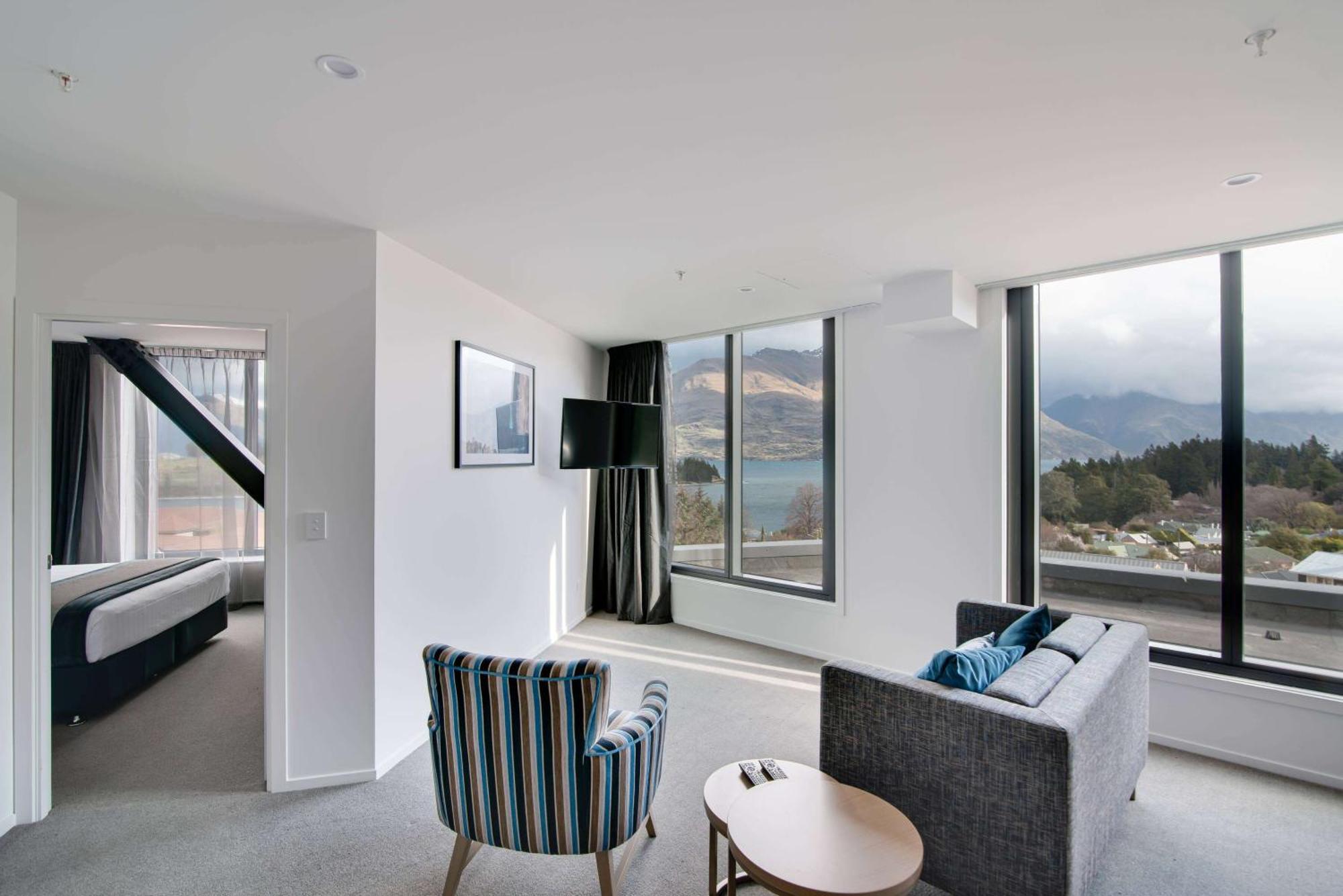 Ramada By Wyndham Queenstown Central Eksteriør bilde