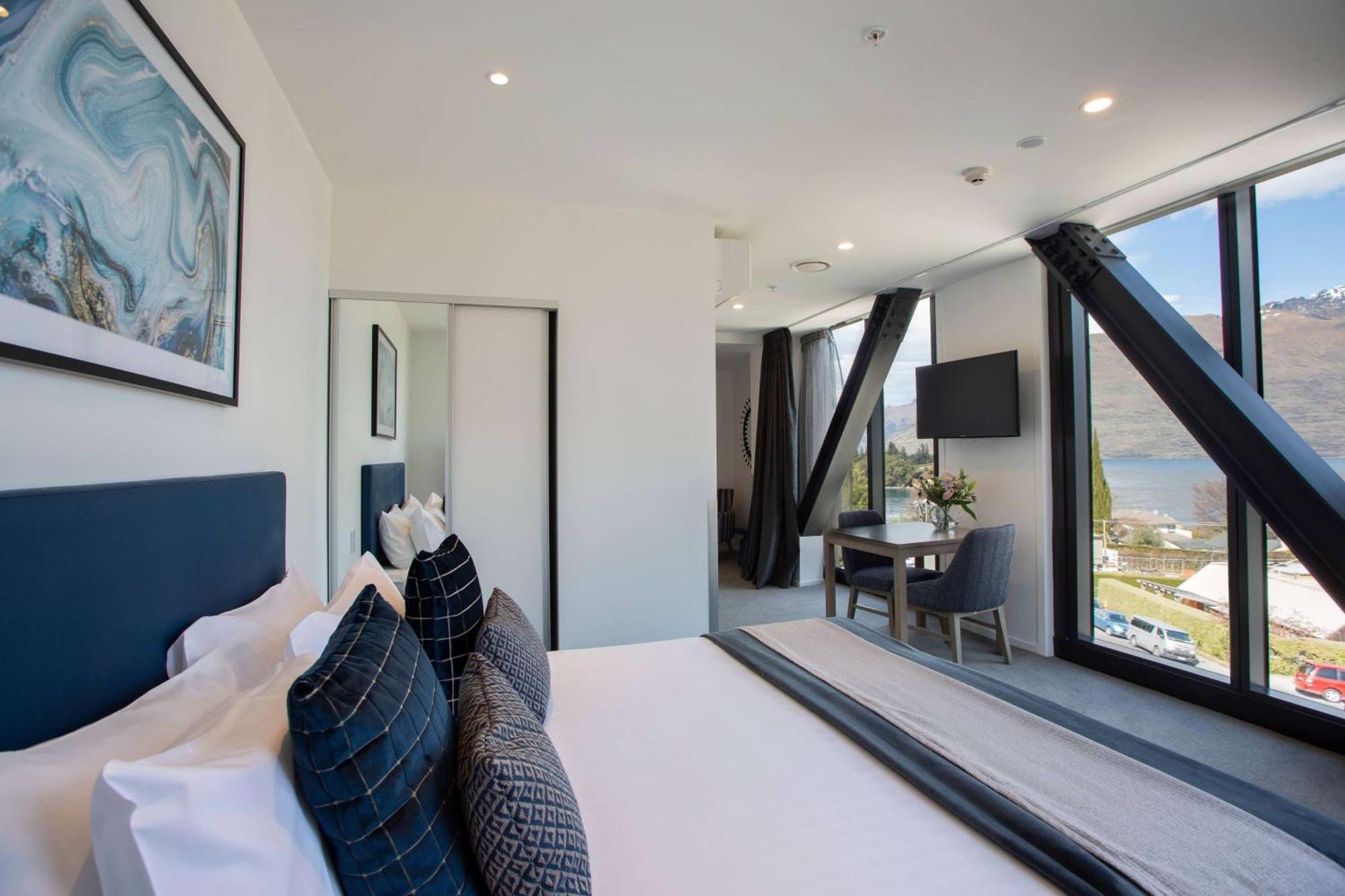 Ramada By Wyndham Queenstown Central Eksteriør bilde